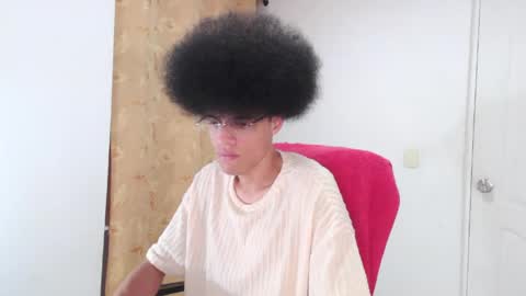 Smith Gael online show from April 21, 1:42 am