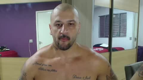 Snapshot of smithduke chatting on February 24, 9:41 pm smithduke online show from February 24, 9:41 pm