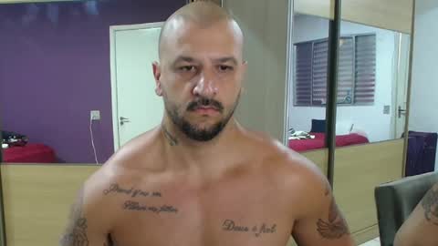 Snapshot of smithduke chatting on March 12, 10:59 am smithduke online show from March 12, 10:59 am