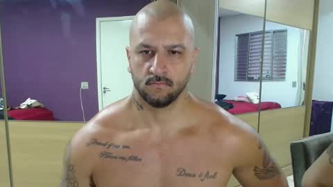 Snapshot of smithduke chatting on February 19, 3:05 pm smithduke online show from February 19, 3:05 pm