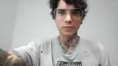 smoke_ink online show from January 22, 2:59 am