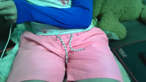 smoker2929 online show from November 6, 7:33 am