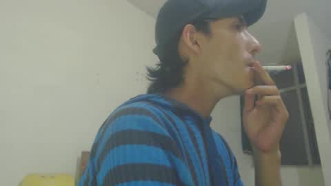 Snapshot of snackontime19 chatting on September 28, 4:10 am snackontime19 online show from September 28, 4:10 am