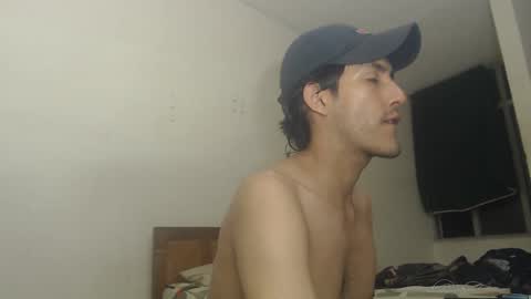 Snapshot of snackontime19 chatting on September 13, 6:58 am snackontime19 online show from September 13, 6:58 am