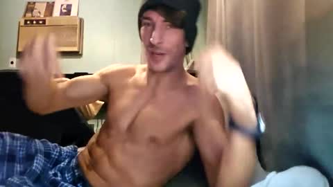 Snackyyyy online show from February 10, 3:00 am