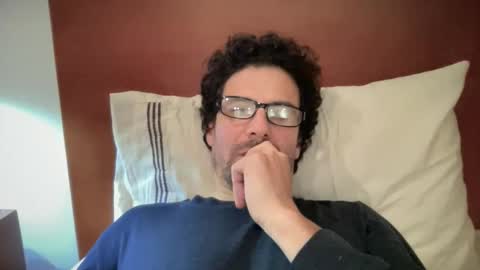 snfrisco76 online show from December 5, 3:35 am