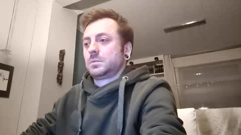 snoecks1 online show from March 28, 2:56 am