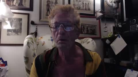 ImYourBitch online show from October 21, 6:38 am