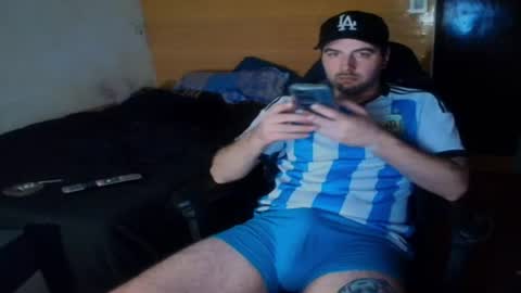 ManuAiluPlay online show from June 22, 3:46 am