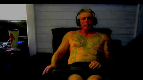 I love watching beautiful women play with themselves online show from April 26, 5:49 am