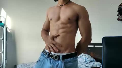 Hi Im Weller Check my Bio  online show from April 16, 9:39 pm