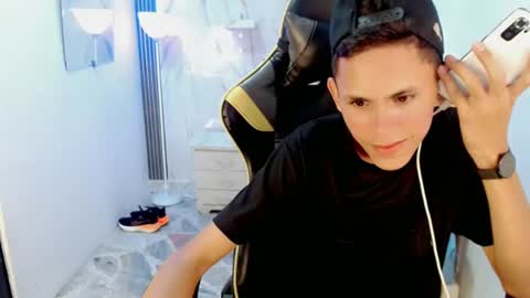 ESTEBAN online show from July 5, 3:32 am
