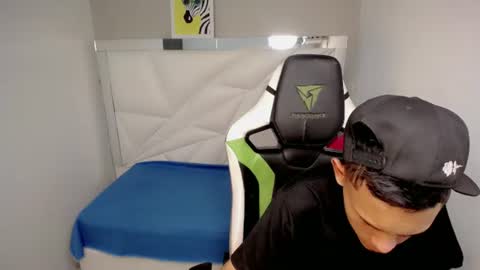 ESTEBAN online show from June 26, 5:21 am