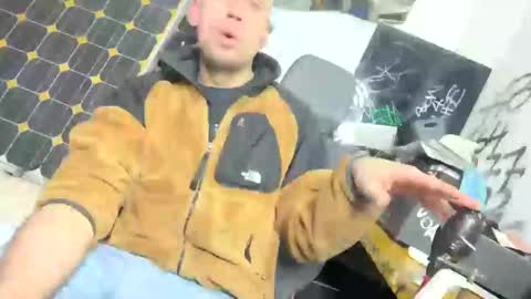 Snapshot of son_e_blacc chatting on February 11, 11:54 am Soni online show from February 11, 11:54 am