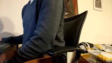 sonicegay online show from March 29, 7:25 pm