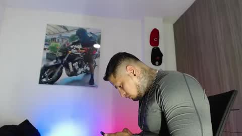 soy_apolo online show from November 12, 1:55 am