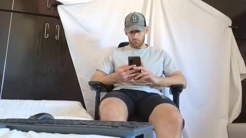 Marco. When Im offline you can view premium content in bio online show from September 18, 9:22 am