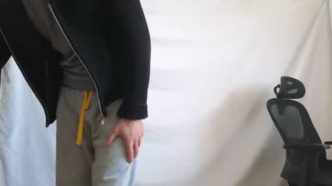 Marco. When Im offline you can view premium content in bio online show from December 3, 9:26 am