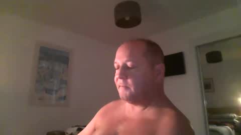 Snapshot of spidey1051a chatting on January 29, 11:51 am spidey1051a online show from January 29, 11:51 am