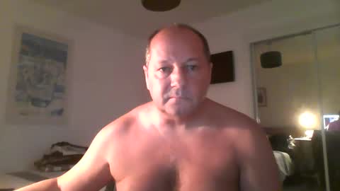 Snapshot of spidey1051a chatting on March 5, 3:51 pm spidey1051a online show from March 5, 3:51 pm