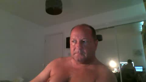 spidey1051a online show from June 15, 5:16 pm