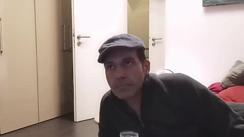 spliffray online show from January 3, 5:17 am