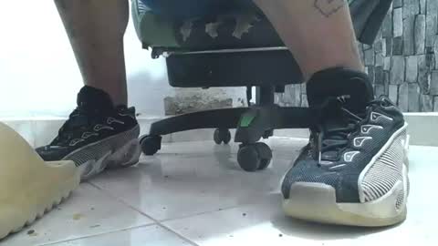 sr master cum its my old account online show from July 13, 10:00 pm