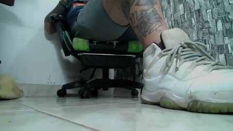 sr master cum its my old account online show from February 16, 12:54 am