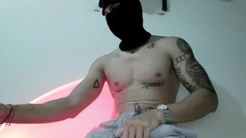 srghost333 online show from March 13, 4:42 am