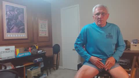 srtxshow online show from March 4, 3:48 pm