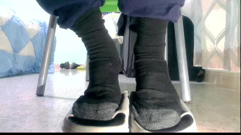 ssenzo online show from January 15, 9:30 pm