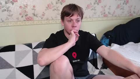 Snapshot of st_rudy chatting on February 24, 8:38 am Joe Peach online show from February 24, 8:38 am