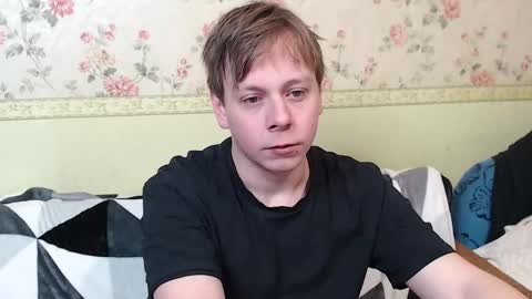 Snapshot of st_rudy chatting on February 9, 9:16 am Joe Peach online show from February 9, 9:16 am