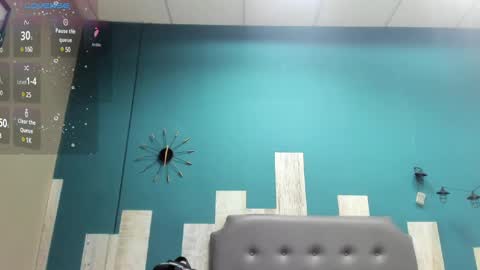 Snapshot of stanlycupper333 chatting on February 10, 11:04 am Stanly online show from February 10, 11:04 am