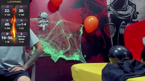 Snapshot of stanlycupper333 chatting on October 29, 11:46 am Stanly online show from October 29, 11:46 am