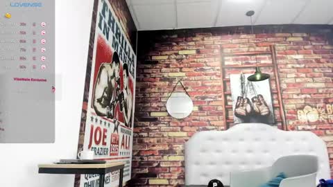 Snapshot of stanlycupper333 chatting on December 28, 2:54 pm Stanly online show from December 28, 2:54 pm