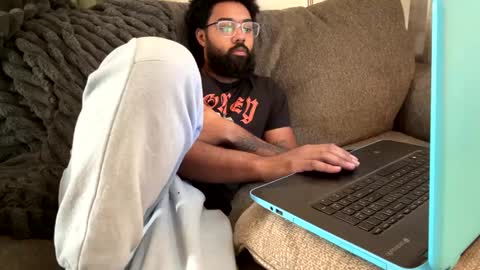 Snapshot of starr3095 chatting on December 2, 3:34 pm starr3095 online show from December 2, 3:34 pm