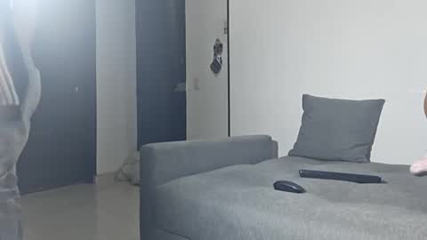 Snapshot of steban_jyj chatting on January 11, 2:30 am Katalleya and Steban online show from January 11, 2:30 am