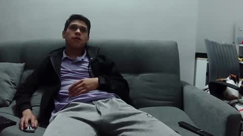 Snapshot of steban_jyj chatting on October 8, 5:01 am Katalleya and Steban online show from October 8, 5:01 am