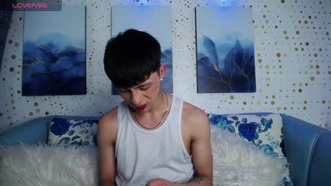 Steev online show from December 5, 4:20 am