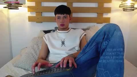 Steev online show from February 20, 5:55 am