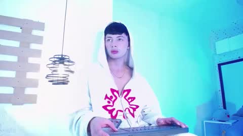 Steev online show from March 6, 5:35 am