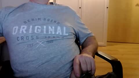 Snapshot of stefan2580 chatting on December 11, 7:32 pm Stefan online show from December 11, 7:32 pm