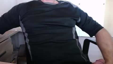 Snapshot of stefan2580 chatting on December 21, 10:28 am Stefan online show from December 21, 10:28 am