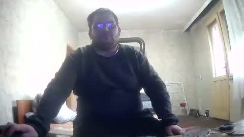 Stefan online show from December 19, 2:35 pm