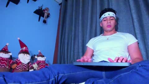 Stefann Salvatore online show from January 1, 1:15 am