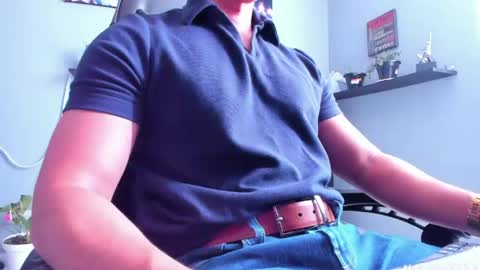 Stefann Salvatore online show from May 16, 4:49 pm