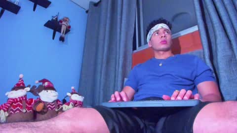 Stefann Salvatore online show from December 19, 2:23 am