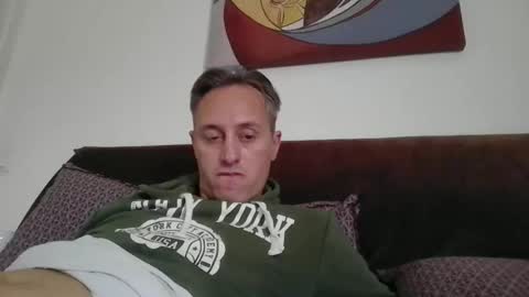 sten015 online show from October 29, 1:47 pm