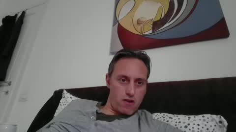 sten015 online show from February 11, 2:02 pm